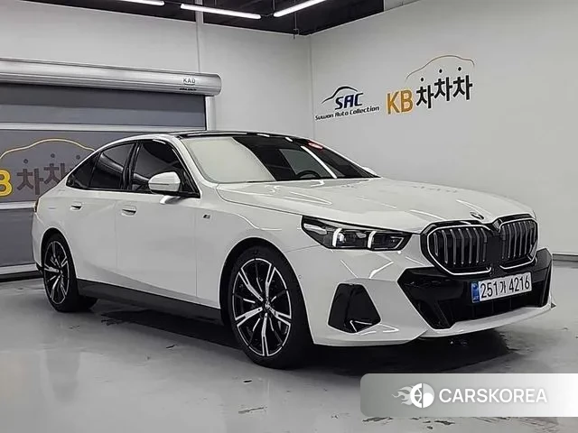 BMW 5 Series (G60) 2024 Белый из Кореи, фото 6