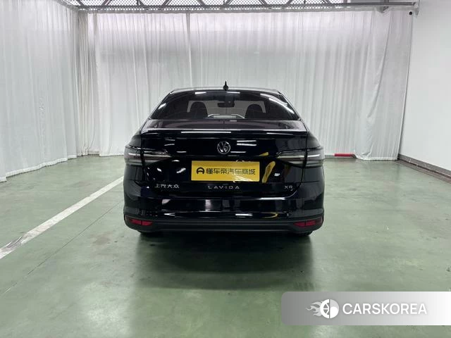 Volkswagen Lavida id 4219728 из Китая 14