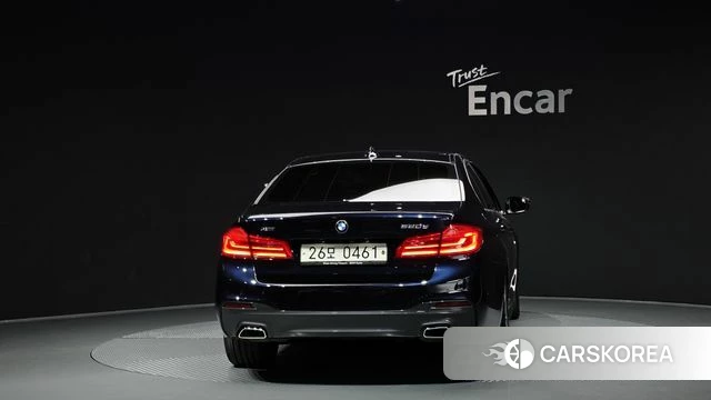 BMW 5 Series (G30) id 4269123 из Кореи 27