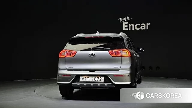 Kia Niro id 3407962 из Кореи 14