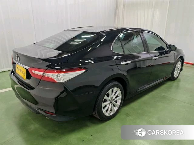 Toyota Camry id 4210904 из Китая 14
