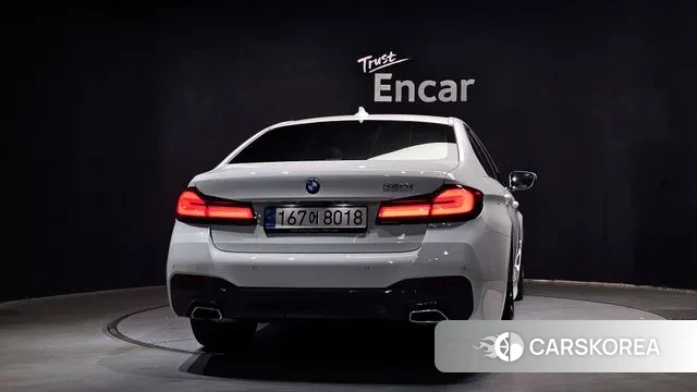 BMW 5 Series (G30) id 3482954 из Кореи 14