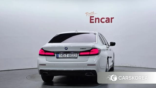BMW 5 Series (G30) id 4470717 из Кореи 28