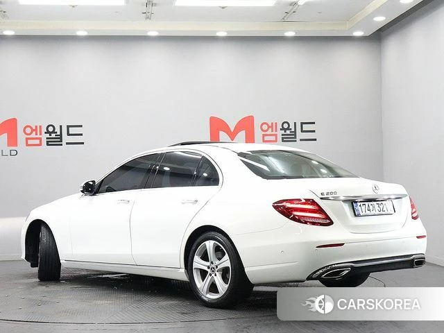 Mercedes-Benz E-Class W213 id 4513248 из Кореи 14