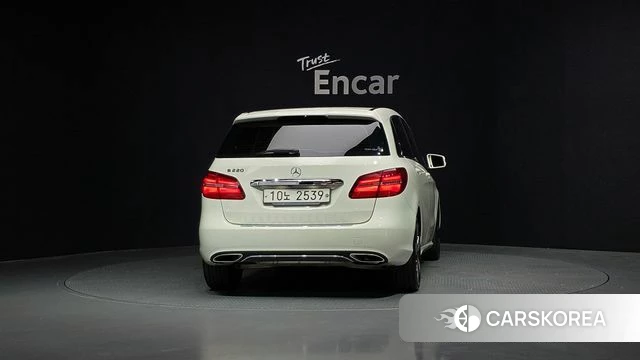 Mercedes-Benz B-Class W246 id 4326102 из Кореи 24