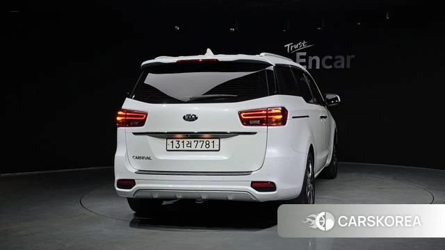 Kia The New Carnival id 3894057 из Кореи 14