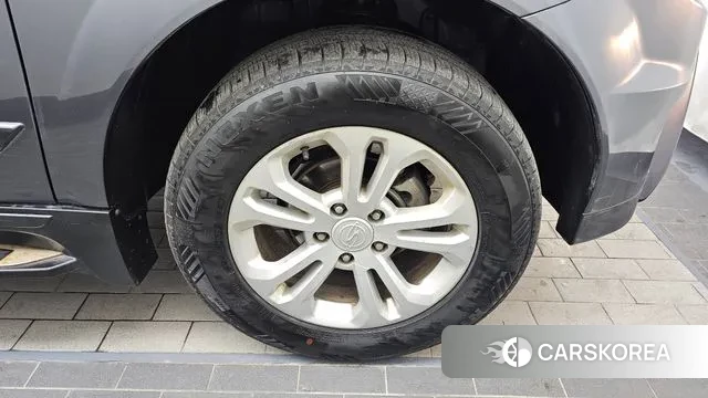 Ssangyong The New Korando Sports id 3599198 из Кореи 14