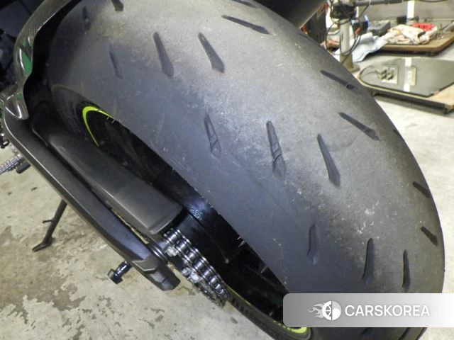 Suzuki GSX-R1000R ABS id 3947491 из Японии 28