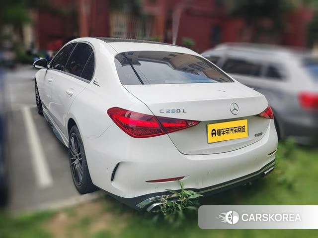 Mercedes-Benz Class C 2023 Белый из Китая, фото 4