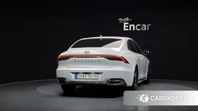 Hyundai The New Grandeur IG id 3567701 из Кореи 14