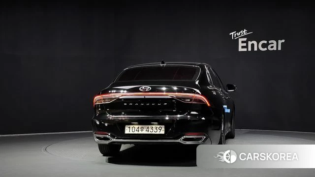 Hyundai The New Grandeur IG id 4697899 из Кореи 29