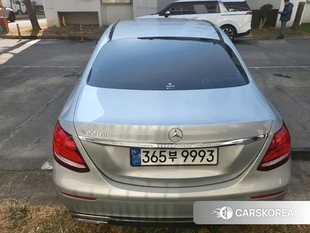 Mercedes-Benz E-Class W213 id 3705935 из Кореи 8