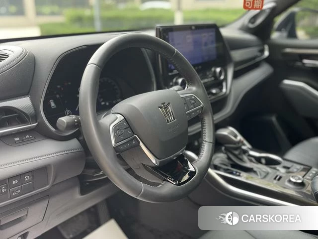 Toyota Crown Lufang id 4262093 из Китая 12