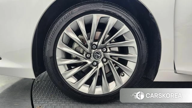 Lexus ES300h 7th generation id 4835014 из Кореи 26