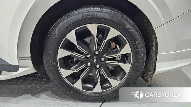 Kia Carnival 4th generation id 4572185 из Кореи 24