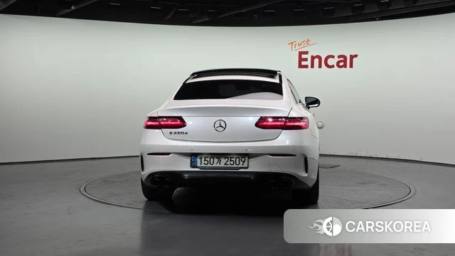 Mercedes-Benz E-Class W213 id 4020218 из Кореи 14