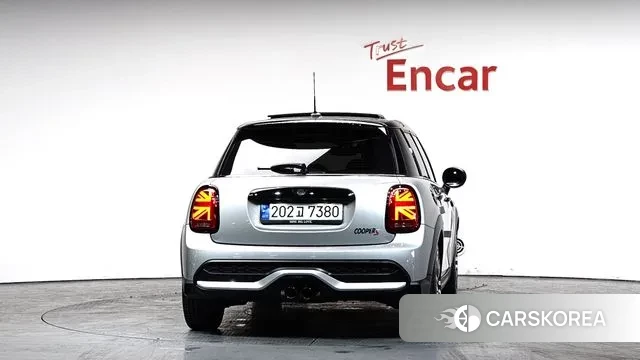 Mini Cooper S id 3725812 из Кореи 14