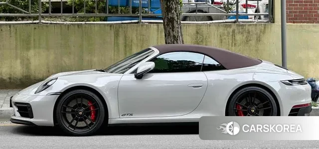 Porsche 911(992) 2024 Серебристо-серый из Кореи, фото 6