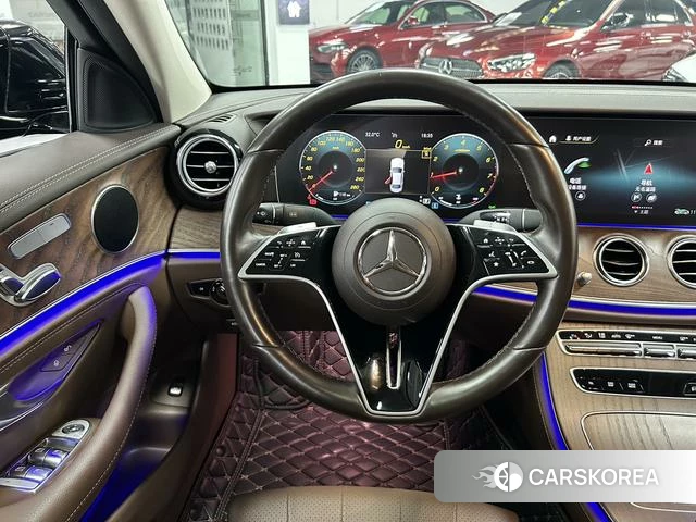 Mercedes-Benz E-class id 4380696 из Китая 10