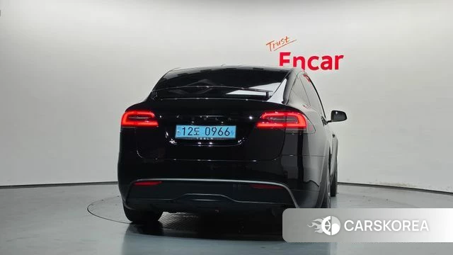 Tesla Model X id 4773968 из Кореи 27