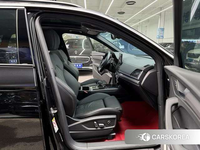 Audi Q5L id 4297962 из Китая 21