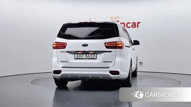 Kia The New Carnival id 3598848 из Кореи 14