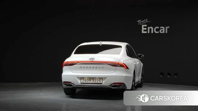 Hyundai The New Grandeur IG id 4293868 из Кореи 28