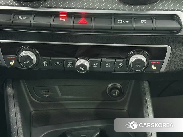 Audi Q2L id 4207421 из Китая 16