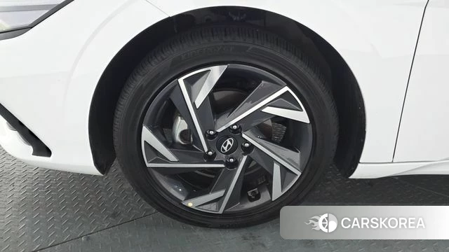 Hyundai The New Avante (CN7) id 3786283 из Кореи 14