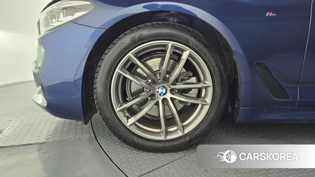 BMW 5 Series (G30) id 4447168 из Кореи 25