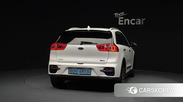 Kia Niro EV id 3754514 из Кореи 14