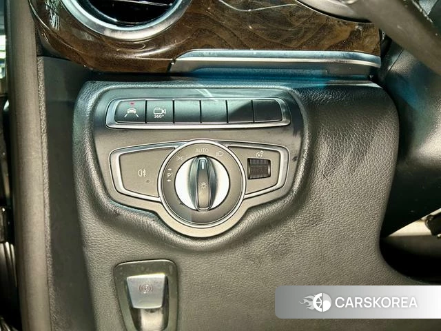 Mercedes-Benz V-class id 3890720 из Китая 27