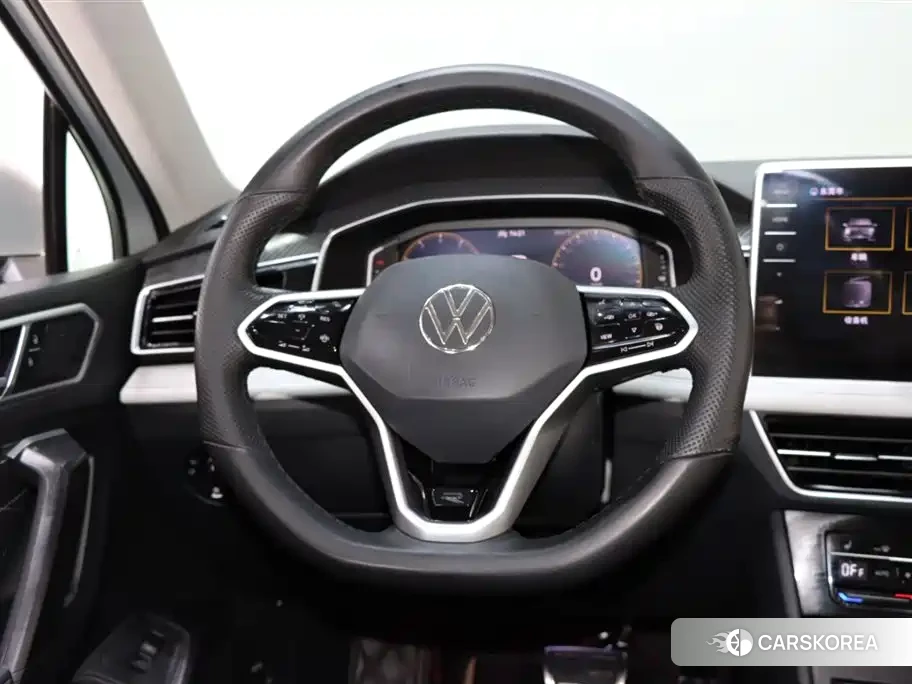 Volkswagen Tiguan L id 4565094 из Китая 14
