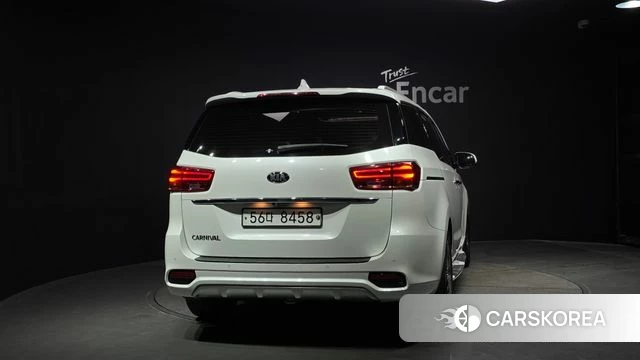Kia The New Carnival id 4384813 из Кореи 14