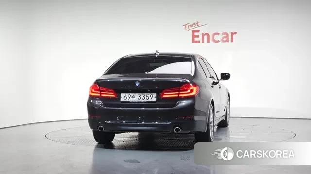 BMW 5 Series (G30) id 2966482 из Кореи 14