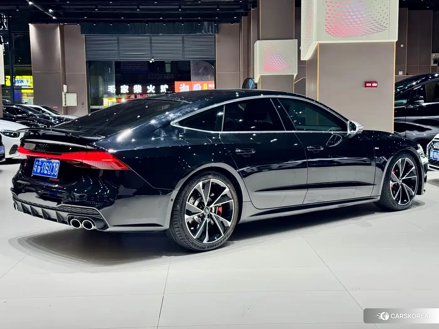 Audi A7 2021 Черный из Китая, фото 4