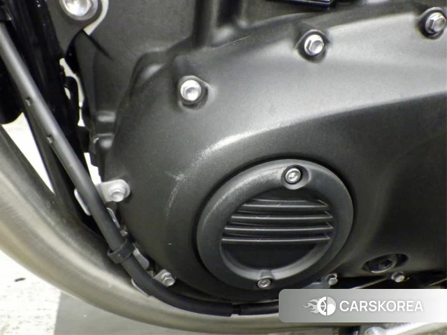 Engine photo