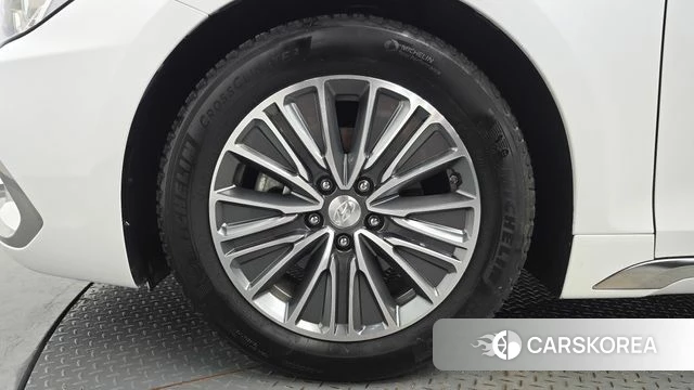 Hyundai Grandeur IG Hybrid id 4637961 из Кореи 28
