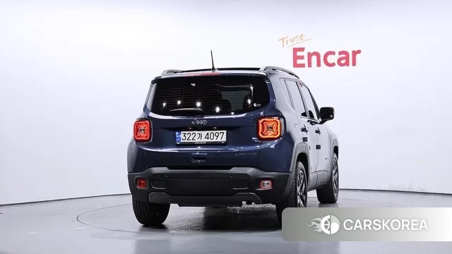 Jeep Renegade id 3353812 из Кореи 14