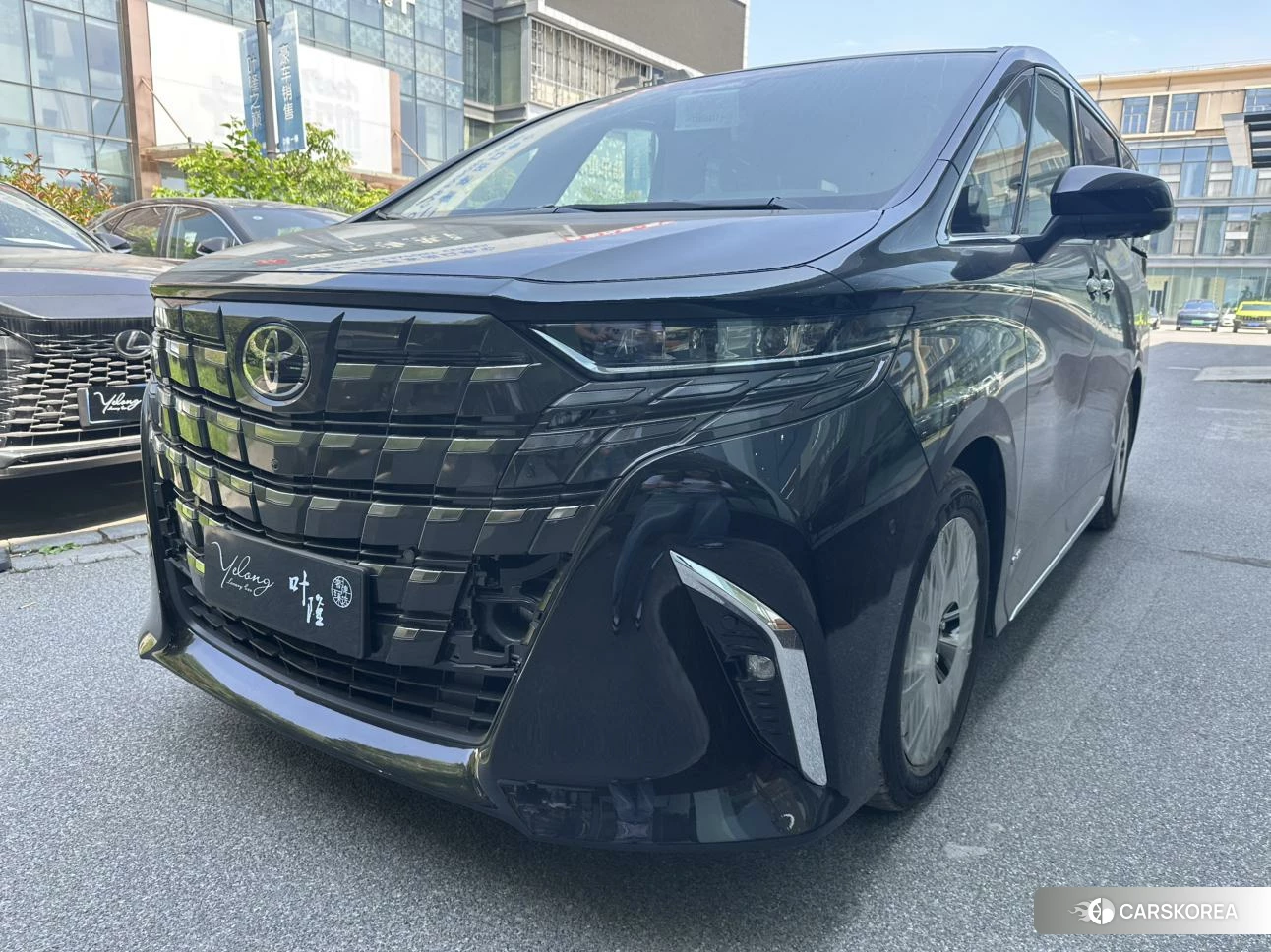 Toyota Elfa id 4419184 из Китая 10