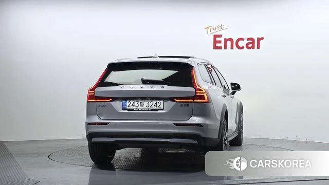 Volvo V60 Cross-Country 2nd Generation id 4361051 из Кореи 14
