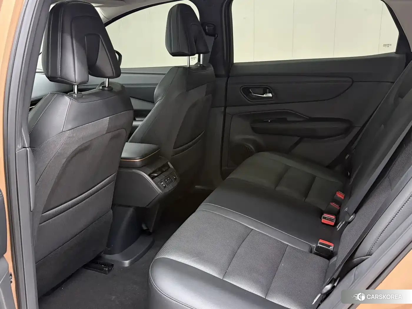 Nissan Ariya id 4547375 из Китая 15