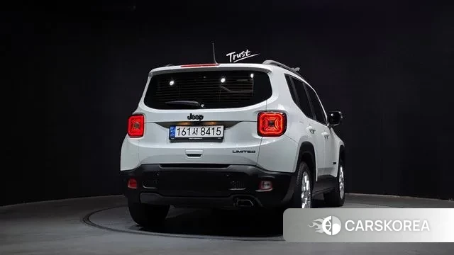 Jeep Renegade id 2960273 из Кореи 14