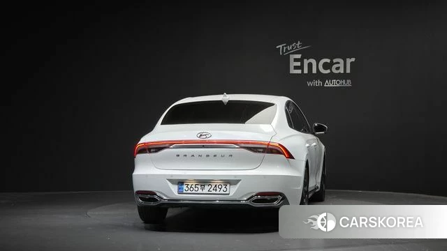 Hyundai The New Grandeur IG Hybrid id 4687802 из Кореи 27