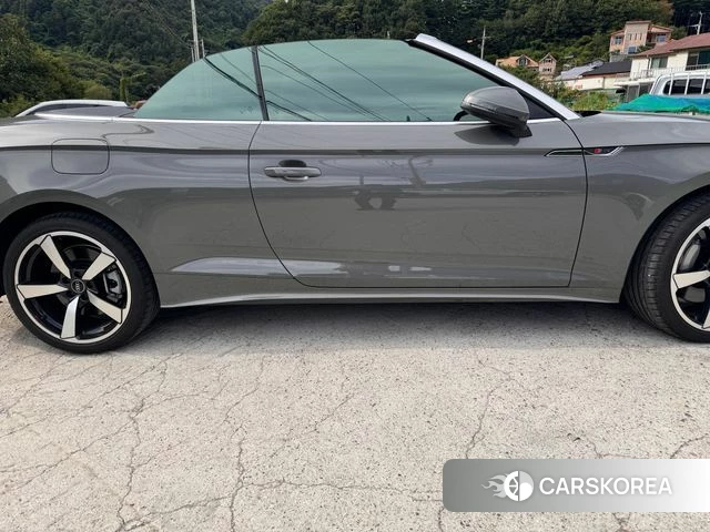 Audi A5 (F5) 2024 Серебристо-серый из Кореи, фото 4