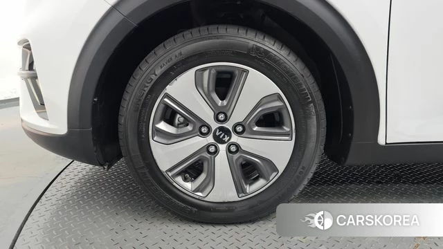 Kia The New Niro id 4923579 из Кореи 25