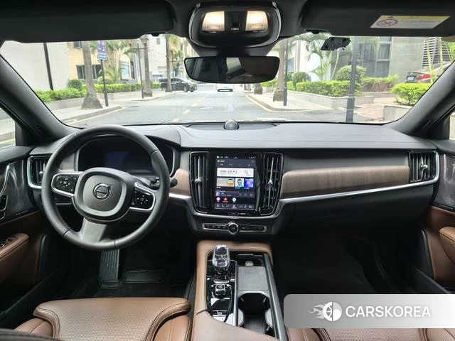 Volvo S90 2024 Черный из Китая, фото 5