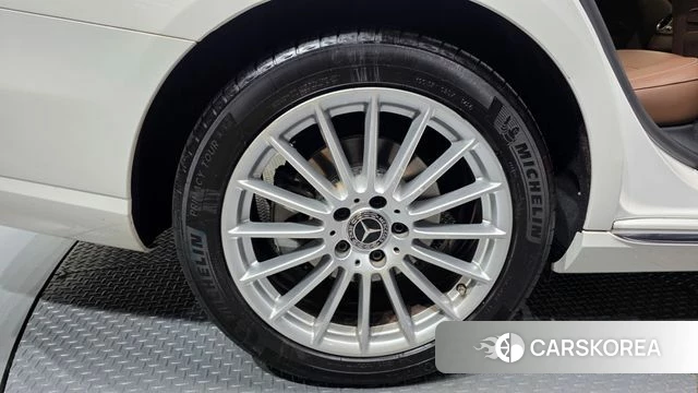 Mercedes-Benz E-Class W213 id 4324244 из Кореи 32