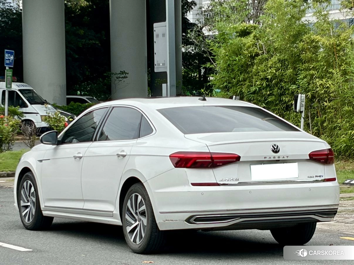 Volkswagen Passat PHEV 2019 Белый из Китая, фото 5