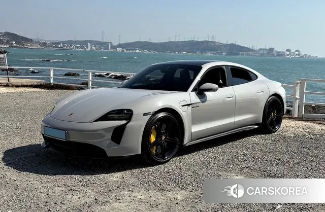 Porsche Taycan id 2422501 из Кореи 10